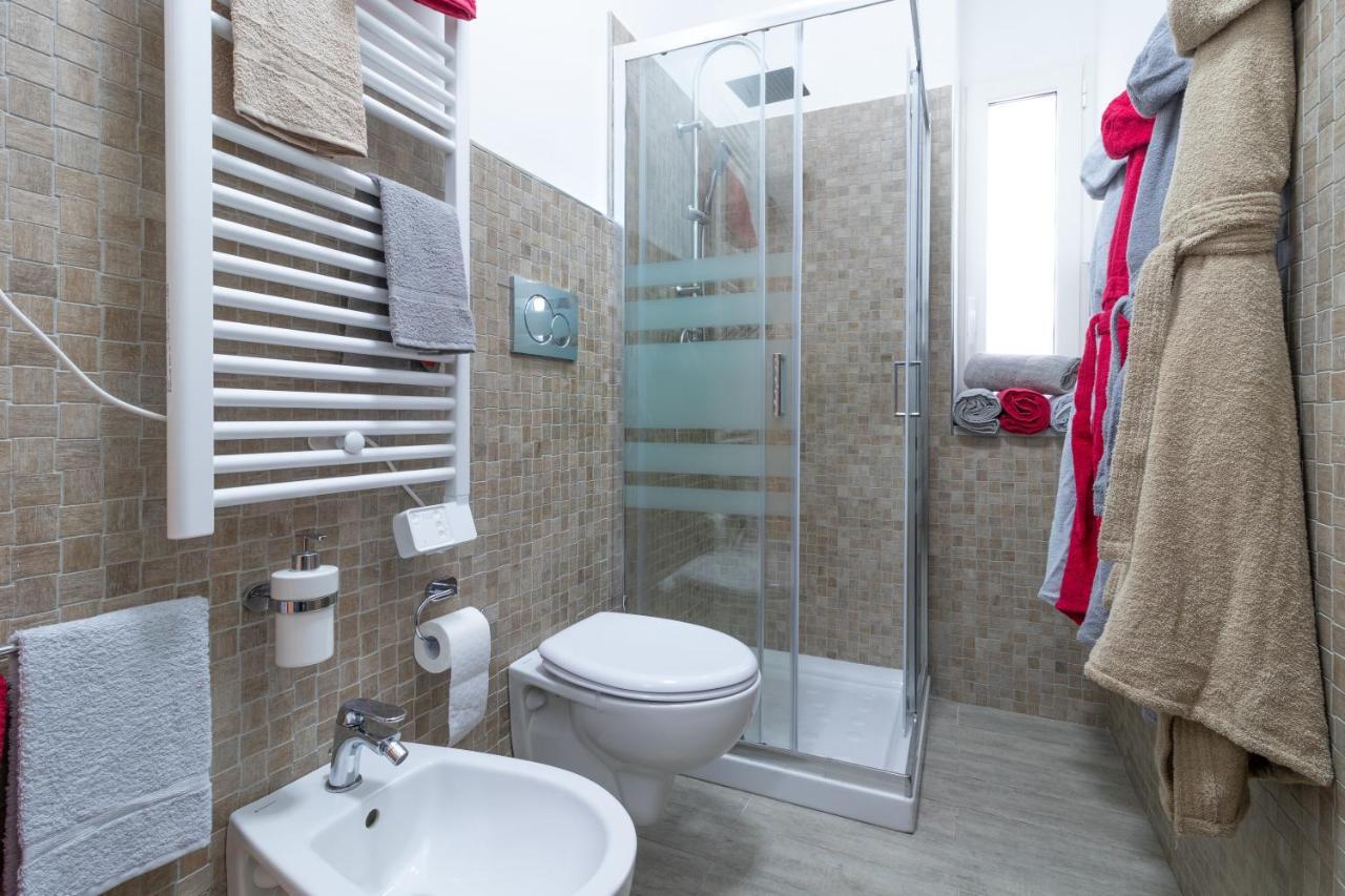 V B M Apartment Бари Экстерьер фото